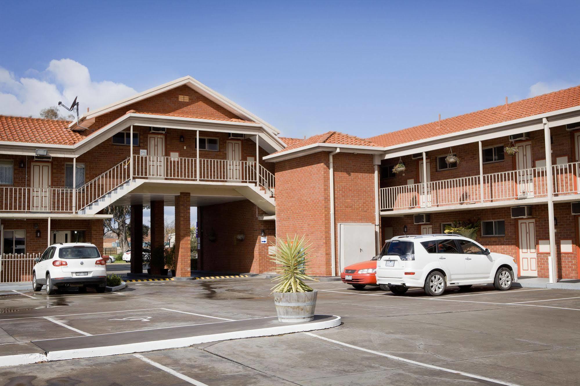 Courtyard Motor Inn Shepparton Buitenkant foto
